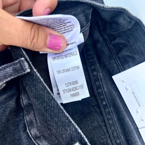 New Agolde Parker Vintage Cut Off Jean Shorts Button Fly Black Curse 30 - Picture 8 of 9